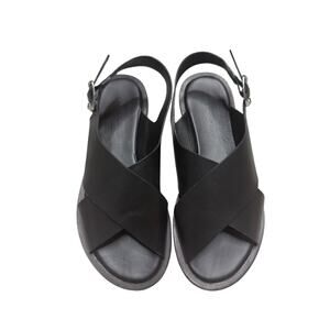 Everlane Black Sandals Minimalist Design
